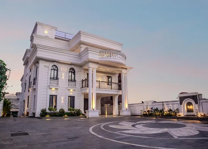 Villa Pinnacle Villas, *